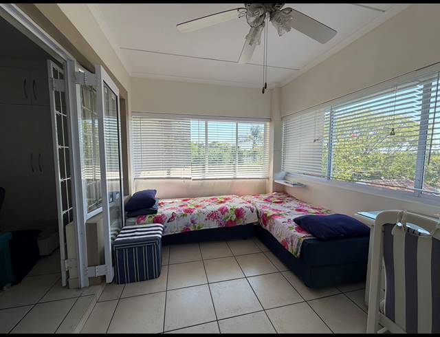 4 BEDROOM DUPLEX FOR SALE IN SCOTTBURGH CENTRAL